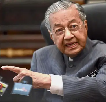  ??  ?? New politics wanted: The approval rating of the Federal Government, including the PM, has plunged, according to an Invoke Malaysia survey conducted two weeks ago.