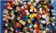  ?? Foto: Claudia Stegmann ?? Die Firma Lego stellt die beliebten bunten Steine her.