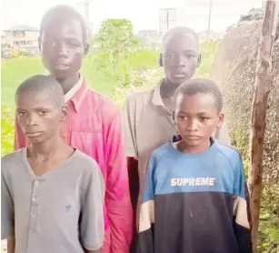  ?? ?? Four of the children that were stranded on Lagos-Ibadan Expressway