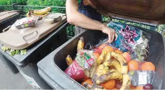  ?? F.E. ?? Cerca de 1.1 MM de kilos de alimentos terminan en la basura cada semana en el país.