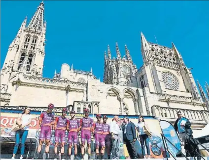  ?? FOTO: IÑIGO ALONSO ?? El equipo Burgos-BH representa en la cita castellana la ilusión de los modestos por medirse a las primeras potencias del ciclismo