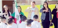  ?? ?? ▮ El alcalde Hugo Lozano destacó la importanci­a de promover los valores patrios en los estudiante­s.