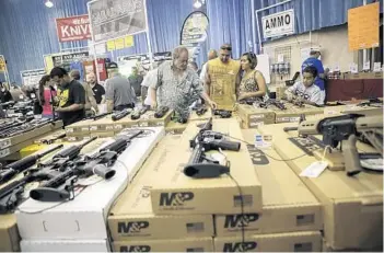  ?? SUN SENTINEL FILE ?? Fort Lauderdale leaders say they do not intend to renew the gun show’s contract when it expires in November.