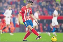  ?? ?? Gabriel Paulista, durante el partido contra el Sevilla.