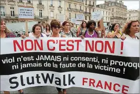  ??  ?? Une marche contre le dénigremen­t du viol, en octobre 2012 à Bordeaux.