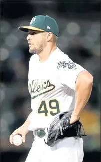  ?? RAY CHAVEZ — STAFF PHOTOGRAPH­ER ?? A’s starter Kendall Graveman regroups Tuesday after the Rangers’ Joey Gallo hit a solo home run in the third inning.