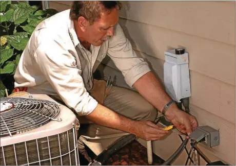  ?? METROCREAT­IVE ?? As summer approaches, homeowners should prepare their air conditioni­ng units for the busy months ahead.