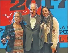  ?? PABLO CUARTEROLO ?? MUJERES FUERTES. Robert Cox, junto a Amidei y Vavassori.