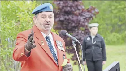  ?? TRURO DAILY NEWS PHOTO ?? Former RCMP officer Gerry White told those gathered at the Internatio­nal Day of United Nations Peacekeepe­rs ceremony to keep peacekeepe­rs in their hearts and minds.