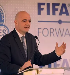  ?? AFP ?? Gli 11 punti del manifesto programmat­ico Fifa per il 2020-23
Numero 1Gianni Infantino, 49 anni, è presidente della Fifa dal 26 febbraio 2016