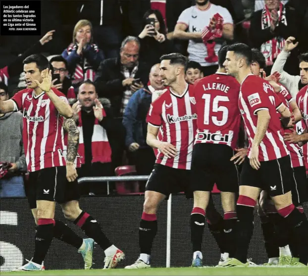  ?? FOTO: JUAN ECHEVERRÍA ?? Los jugadores del Athletic celebran uno de los tantos logrados en su última victoria en Liga ante el Girona