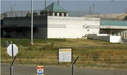  ?? ?? The Federal Correction­al Institutio­n in Dublin, California, in 2006. Photograph: Ben Margot/AP