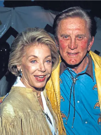  ??  ?? GOLDEN COUPLE: Anne and Kirk Douglas were from Hollywood’s golden age.