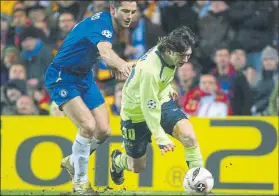  ?? FOTOS: EDUARD OMEDES ?? Leo Messi, con Del Horno en el Chelsea-Barça de la Champions 2005-06