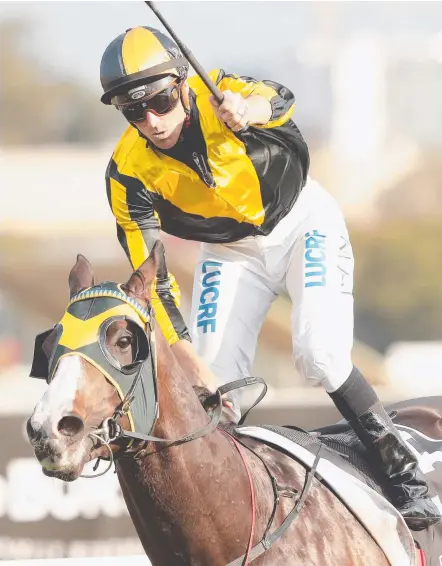  ?? Picture: GETTY IMAGES ?? Trapeze Artist, with Tye Angland aboard, scores a brilliant win in the Golden Rose.