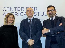  ?? ?? Protagonis­ti Carlotta Ventura con Roberto Arditti e Francesco Clementi