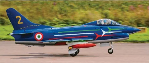  ?? Fotos: Deutsch ?? Unter anderem diese Fiat G.91 wird bei der Messe in Genderking­en zu bestaunen sein. Insgesamt 132 Aussteller aus der ganzen Welt präsentier­en sich.