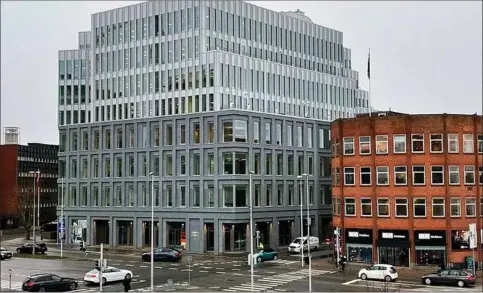  ?? ?? Danica Pension er nu ejer af den store kontorbygn­ing, hvor bygningen Jomsborg før stod. Foto: PR/Danica