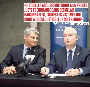  ??  ?? Le député conservate­ur Gérard Deltell ( à gauche ) et le candidat à la chefferie du PCC, Erin O’toole, en point de presse, hier, à Québec.