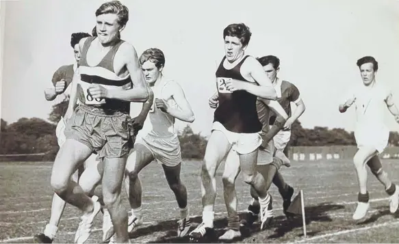  ??  ?? Graeme Kent on his way to victory in the 880 yards at the Sunderland Schools Championsh­ips at Bede Grammar School in 1964.