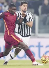  ?? LAPRESSE ?? Ecco Antonio Rüdiger, 22 anni, con Sami Khedira (28)