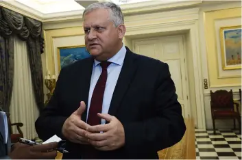  ?? MOTA AMBRÓSIO | EDIÇÕES NOVEMBRO ?? Governo russo agradeceu contribuiç­ões da delegação angolana no Fórum e Cimeira de Sochi