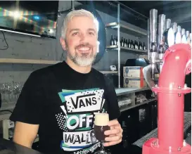  ??  ?? Tap Select - a new craft ale and retro video venue - has opened on Union Road in Oswaldtwis­tle run by Domenico Sanna, right