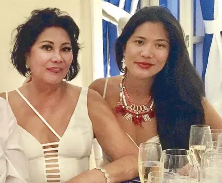  ??  ?? Tetta Agustin and daughter Tosca Augustin : Two tough, intelligen­t women