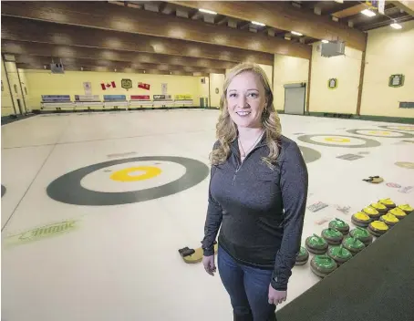  ?? JULIE JOCSAK ?? Defending champion Chelsea Carey was in St. Catharines, Ont., in January to do some promotiona­l work in advance of the Scotties Tournament of Hearts. But it is Ontario’s Rachel Homan, ranked No. 2 in the country, who goes into the Canadian women’s...