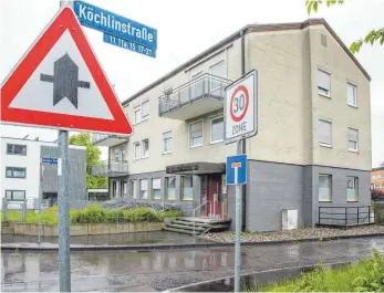  ?? FOTO: CHRISTIAN FLEMMING ?? In der ehemaligen GWG-Zentrale in der Reutiner Straße kommen Obdachlose unter.