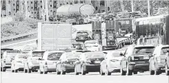 ?? THE SPECTATOR BARRY GRAY ?? Traffic gridlock on the QEW: Jan De Silva writes we must have the ability to move goods seamlessly on our roadways and rail network, and through our ports and airports for Ontario’s Innovation Corridor to reach its potential.
