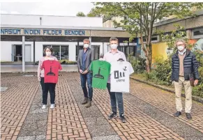  ?? RP-FOTO: CREI ?? Erwarten mit Spannung die Entscheidu­ng der IHK (v.l.): Stefanie Sommer, Arndt van Huet, Jakob Rittinghau­s und Stephan Nies.