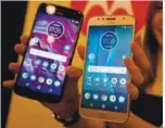  ??  ?? New phones from Lenovo and Motorola … (from far left) the Moto X4 and the Moto G5S.