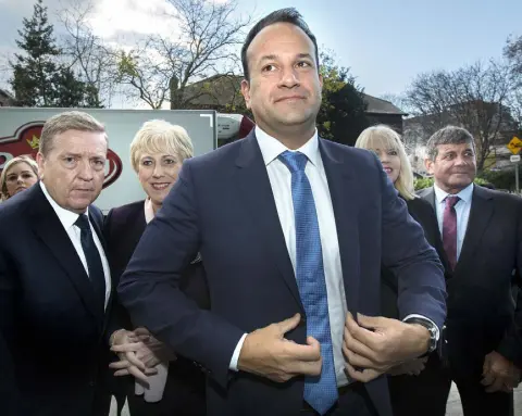  ??  ?? GANG UP: Taoiseach Leo Varadkar arrives at last week’s Future Jobs Summit, flanked by Minister for State for Trade, Employment and Business Pat Breen; Minister for Business, Enterprise and Employment Heather Humphreys; Minister of State for Higher Education Mary Mitchell O’Connor; and Minister for State for Food, Forestry and Agricultur­e Andrew Doyle. Photo: Tony Gavin