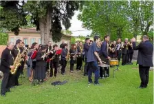  ??  ?? L’Harmonie Sainte-Cécile a animé les festivités du dimanche.