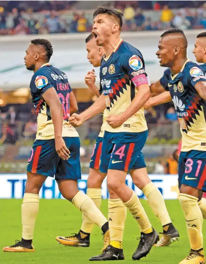  ??  ?? América venció a Chivas el miércoles en el Clásico