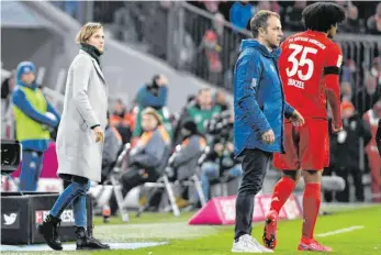  ?? FOTO: ANGELIKA WARMUTH/DPA ?? Kathleen Krüger gehört zur Schattenma­nnschaft des FC Bayern – und ist doch stets präsent.
