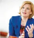  ?? Foto: dpa ?? Cdu-ministerin Julia Klöckner Schutz für Weidetiere.will besseren