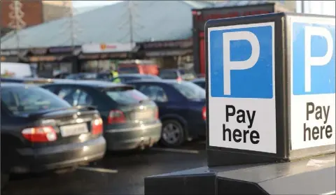  ??  ?? A number of motorists have complained about pay parking being enforced again at the Longwalk with little warning.