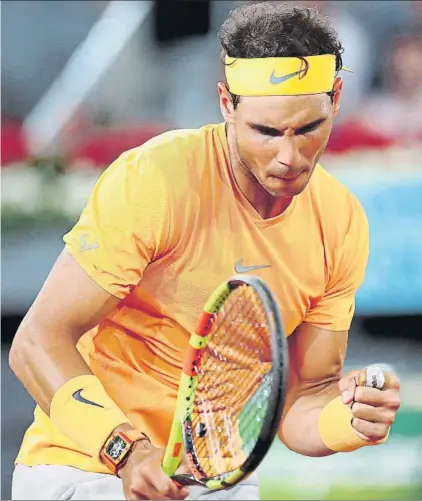  ?? GETTY ?? Rafa Nadal, a cuartos del Mutua Madrid Open contra Dominic Thiem tras vencer a Diego Schwartzma­n batiendo el récord de sets seguidos