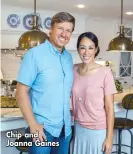  ??  ?? Chip and Joanna Gaines