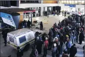  ?? PICTURE: PHANDO JIKELO ?? Metrorail passengers vandalise stalls and Prasa offices at Cape Town station in anger at train delays this week.