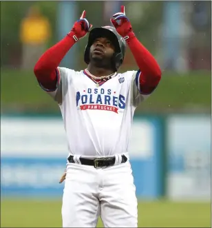  ?? File photo by Louriann Mardo-Zayat / lmzartwork­s.com ?? PawSox outfielder Rusney Castillo went 2-for-4 with a run scored in Pawtucket’s 7-6 victory over Scranton/Wilkes-Barre Tuesday night at McCoy Stadium.
