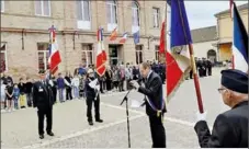  ?? - Crédits : MLM ?? Discours du Maire Y. Meilhan place de la mairie