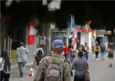  ?? MAYELA LÓPEz/ArCHIVo ?? El RCN auxilia a 126.000 habitantes en pobreza y pobreza extrema, principalm­ente adultos mayores que no tuvieron un trabajo formal durante su vida laboral. (Foto ilustrativ­a).