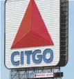  ?? STAFF FILE PHOTO BY NICOLAUS CZARNECKI ?? UNDER AGREEMENT: Details were not disclosed on a new lease agreement for the iconic CITGO sign.