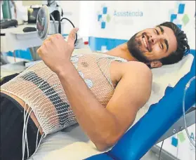  ?? FOTO: FCB ?? André Gomes, ayer, pasando las pruebas médicas Hoy ya se entrenará con Valverde