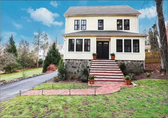  ?? Contribute­d by Coldwell Banker Realty ?? 8 Scott Rd., Greenwich, is offered to the market for $1.299 million. The four-bedroom home was completely renovated by the current owners. Broker Kelly Feda, with Coldwell Banker Realty, is the sellers’ Realtor.