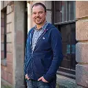 Tycoon seeks tenant to share home – and only pay what they can afford ...