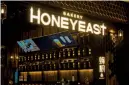  ??  ?? HONEYEAST蜂­酿软欧面包（缤纷城店）上海市东安路562号­绿地缤纷城西区B1层 W-B103-104 021-64286323